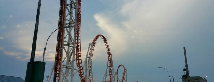 Luna Park is one of Coney Island Offsite Options.