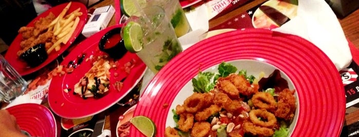 T.G.I. Friday's is one of Lugares guardados de Ilya.