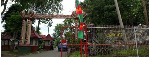 Taman Satwa & Wisata Bumi Kedaton is one of Lampung, Southern Sumatra #4sqCities.