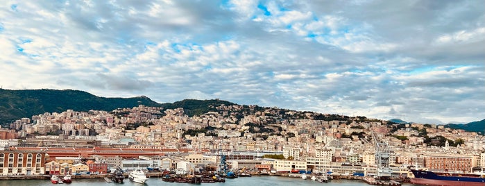 Genova is one of Ciudades.