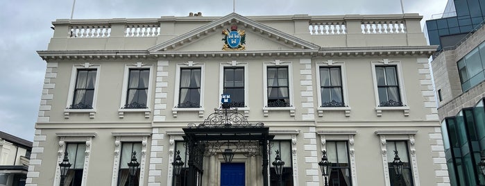 The Mansion House is one of (RED).