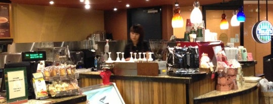 Tully's Coffee is one of 泉ガーデン内のべニュー.