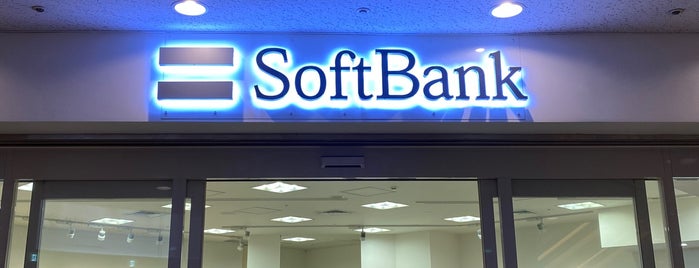 ソフトバンク 横浜ランドマーク is one of Softbank Shops (ソフトバンクショップ).