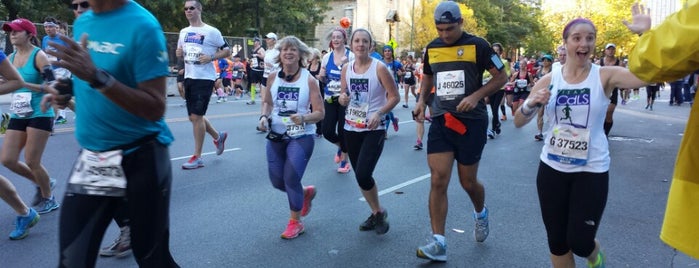 2013 Bank of America Chicago Marathon is one of Chicago Race Season 2013.