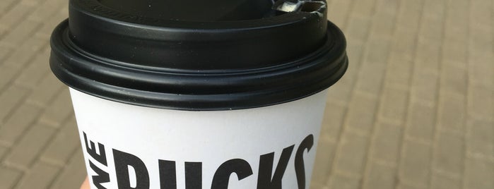One Bucks Coffee is one of Кофейни.