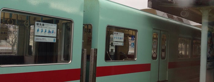 Kaneshima Station is one of 福岡県の私鉄・地下鉄駅.