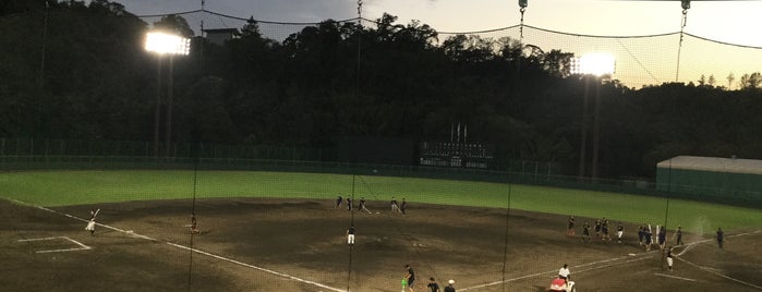 関東学院大学 球場 is one of baseball stadiums.