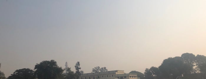 La Marteniere College is one of Lucknow.