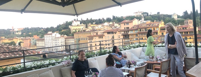 Terraza Del Hotel Continental is one of florence.