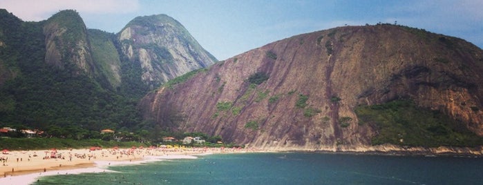 Praia de Itacoatiara is one of Por aí.
