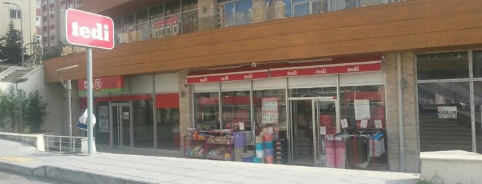Arterium Alişveriş Caddesi is one of Gül 님이 저장한 장소.