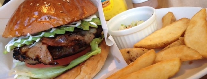 The Burger Stand Fellows is one of The lunch map around Omote-sando, Tokyo..