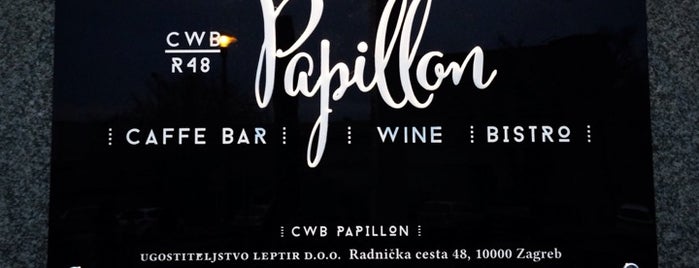 Caffe Papillon is one of Tempat yang Disukai Aleks.