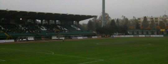 Rohonci úti stadion is one of Stadionok.