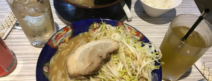 Takumen 宅麺 is one of Gespeicherte Orte von Andrew.