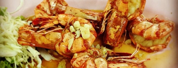 sakorn 49 seafood restaurant is one of Tempat yang Disukai Sedat.