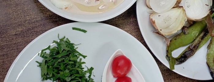 Piyazcı Hüseyin is one of Antalya Yemek.