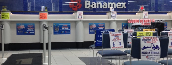 Citibanamex is one of Raul 님이 좋아한 장소.