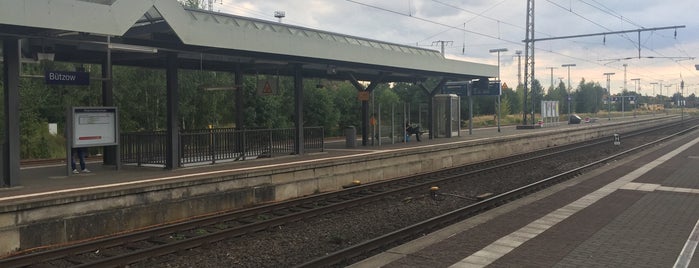 Bahnhof Bützow is one of Bahnhöfe.