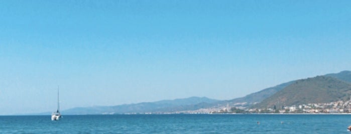 Çınaraltı Plajı is one of Orte, die Deniz gefallen.