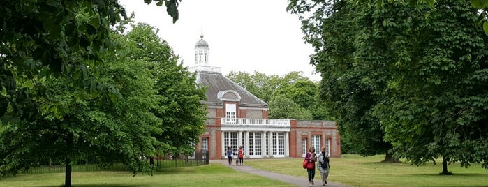 Serpentine Gallery is one of London.