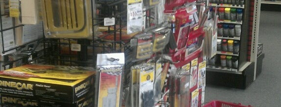 HobbyTown USA is one of Lugares favoritos de Scott.