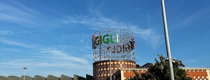 Centro Commerciale I Gigli is one of Unconventional Tuscany.