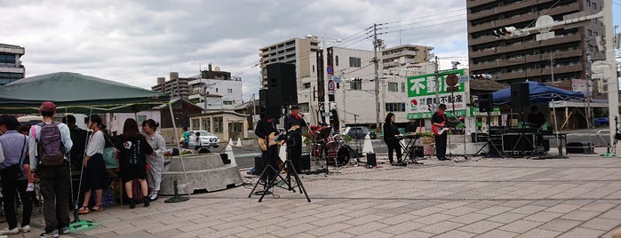 坂出駅前ハナミズキ広場 is one of fantasista_7 : понравившиеся места.