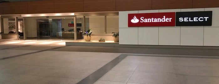 Santander Select is one of Lieux qui ont plu à Heloisa.