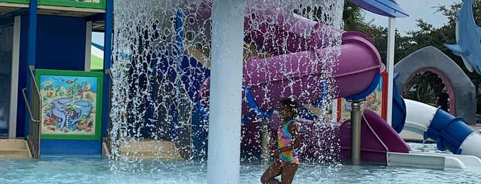 Summer Waves Water Park is one of Quest's Places.
