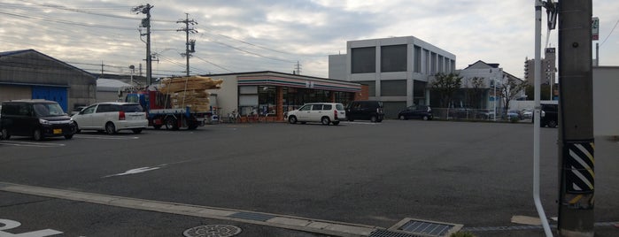 セブンイレブン 名古屋鳴海町母呂後店 is one of 低床ゴンドラ導入済のセブンイレブン.