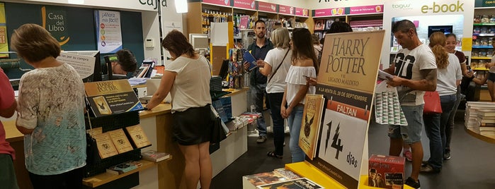 Casa del Libro is one of Librerías España.