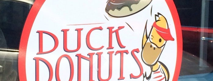 Duck Donuts is one of Locais curtidos por abigail..