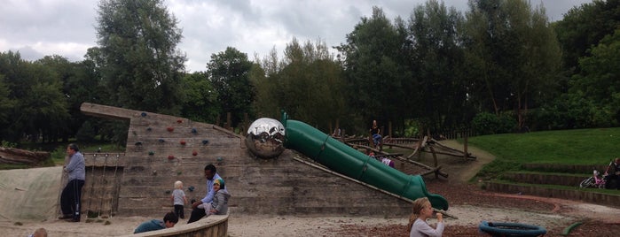 John Deasey play area is one of András’s Liked Places.