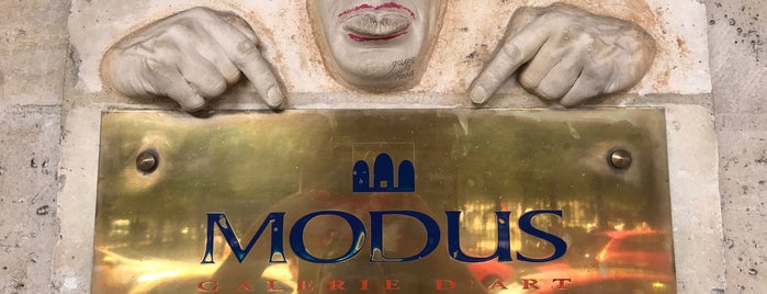 Galerie modus is one of Paris things to do.