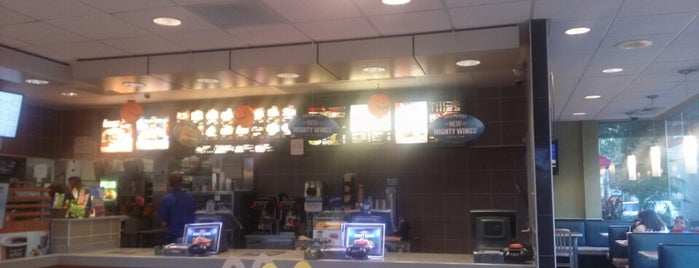 McDonald's is one of Kris'in Beğendiği Mekanlar.
