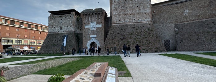 Castel Sismondo is one of Rimini.