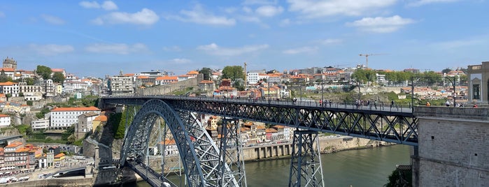 Miradouro do Teleférico de Gaia is one of Porto.