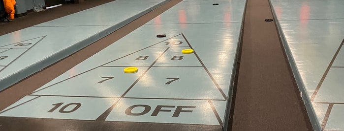 Ludo’s Shuffleboards is one of Do: Kansas City ☑️✌️.