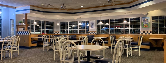 Culver's is one of The 15 Best Family-Friendly Places in Louisville.