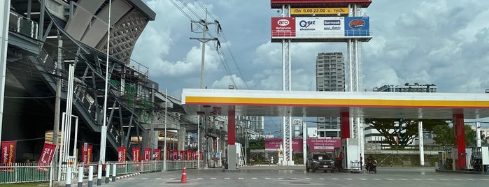 Makro is one of Tempat yang Disukai Chaimongkol.