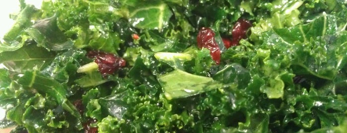Tootsie's Salad Express is one of Orte, die Lauren gefallen.