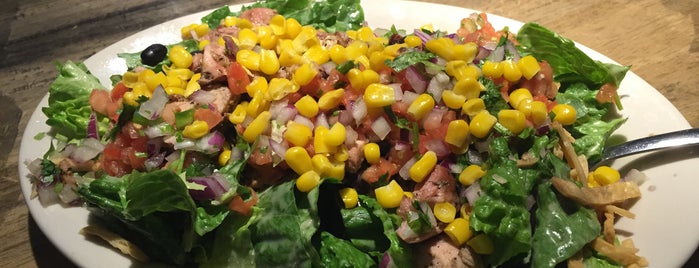 Felipe's Mexican Taqueria is one of สถานที่ที่ Dustin ถูกใจ.