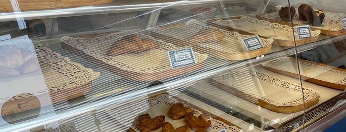 Le Croissant Shop is one of نطاعمي 3.