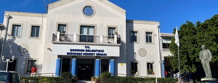 Bodrum Beldiyesi İmar ve Şehircilik Müdürlüğü (Ortakent) is one of สถานที่ที่ Nalan ถูกใจ.