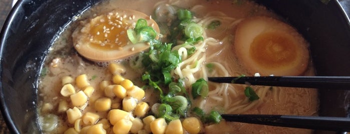 Ramen Yamadaya is one of Tempat yang Disukai John.