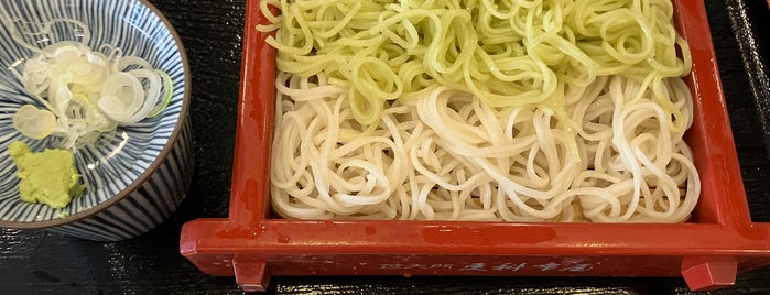 芝大門 更科布屋 is one of Lugares favoritos de Nonono.