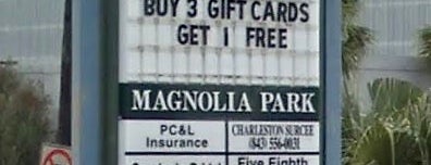 Magnolia Park is one of Westさんのお気に入りスポット.