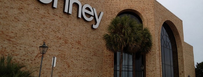 JCPenney is one of West'in Beğendiği Mekanlar.