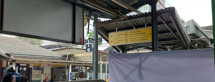 Stasiun Cawang is one of Stasiun Kereta.